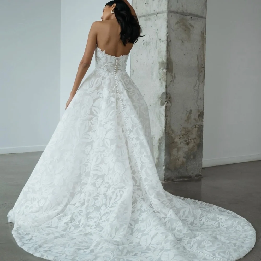 Jenny Yoo Ezra Wedding Dress  (Unworn) - Picture 6 of 8